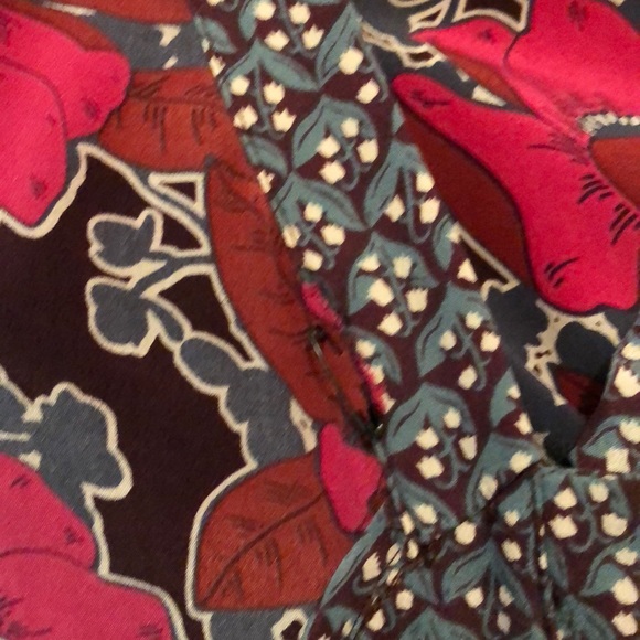 Anthropologie silk blouse - Picture 3 of 5